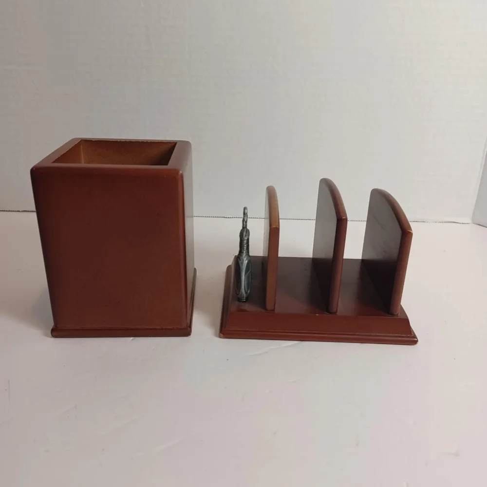Vtg Desktop‎ Wood and Pewter Mail Organizer And Pen Holder Golf Theme Gift Set